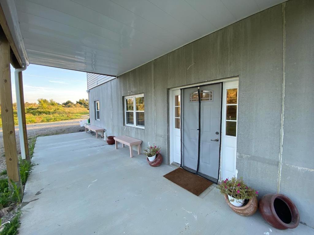 Apartamento Giriraja Ashraya Moundsville Exterior foto